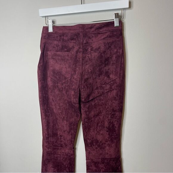 - Blank NYC New Bordeaux Faux suede Flare pants - Picture 7 of 11
